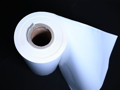 Αυτοκόλλητη μεμβράνη Hot Melt για Κέντημα